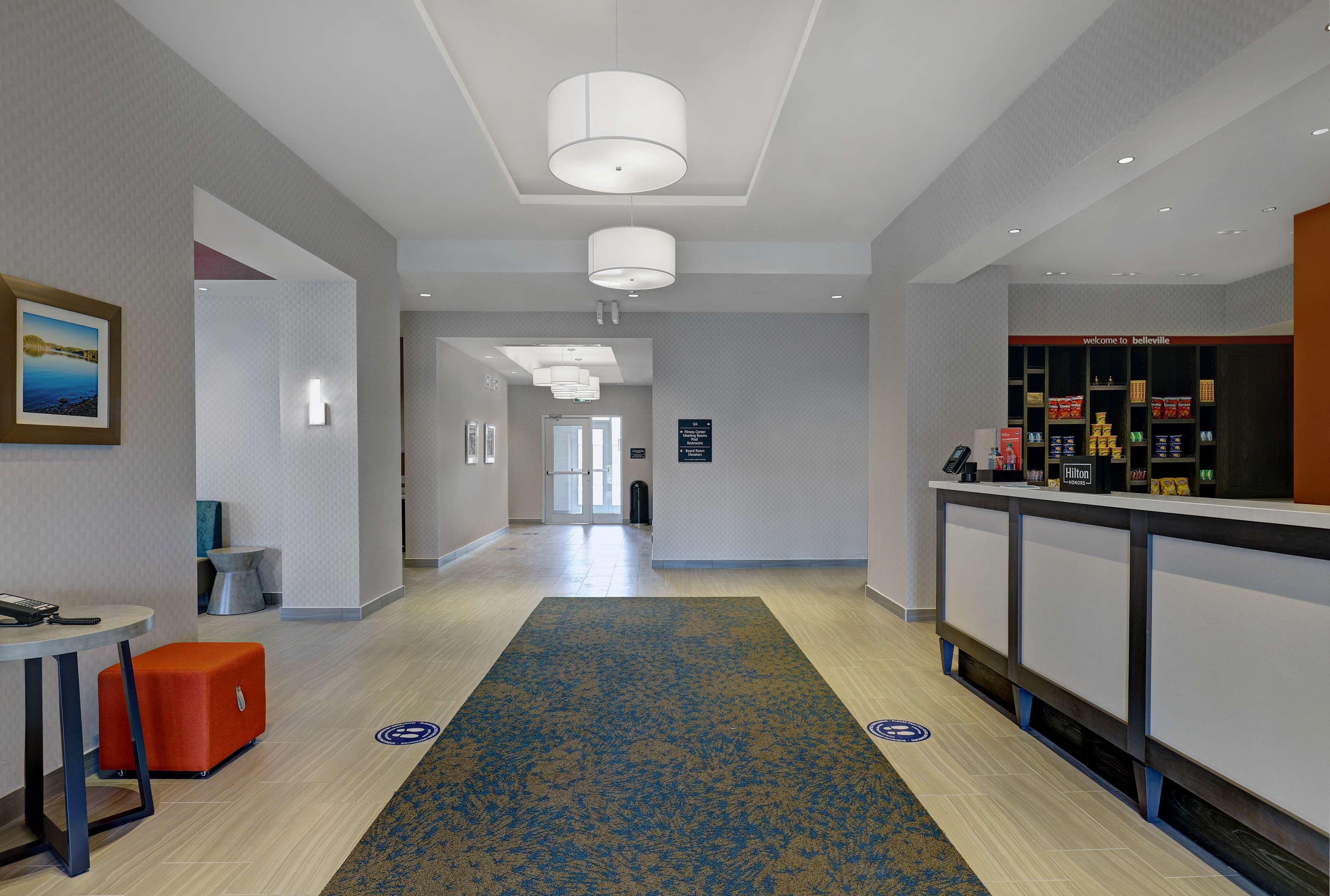 Hampton Inn & Suites Бельвіль Екстер'єр фото