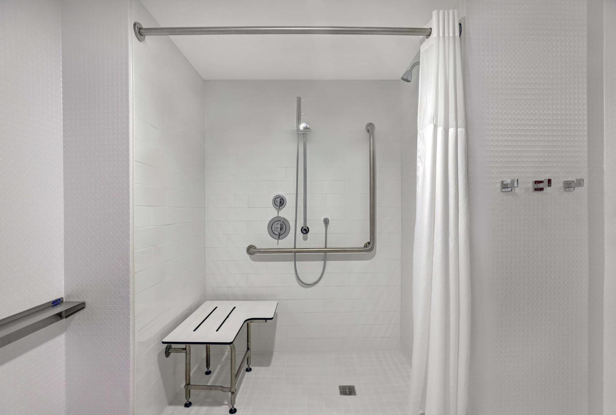 Hampton Inn & Suites Бельвіль Екстер'єр фото