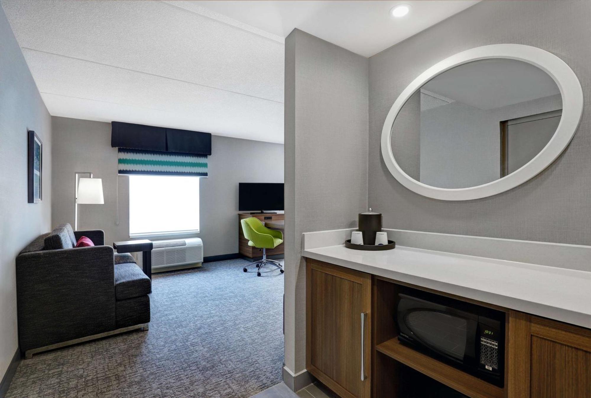 Hampton Inn & Suites Бельвіль Екстер'єр фото